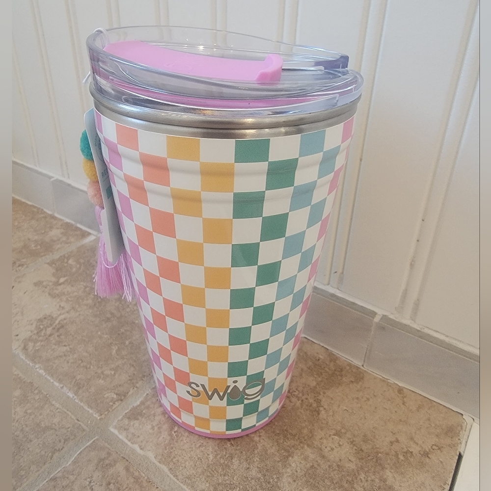 Swig Life 24 oz Party Cup | Checkmate - Picture 2 of 3